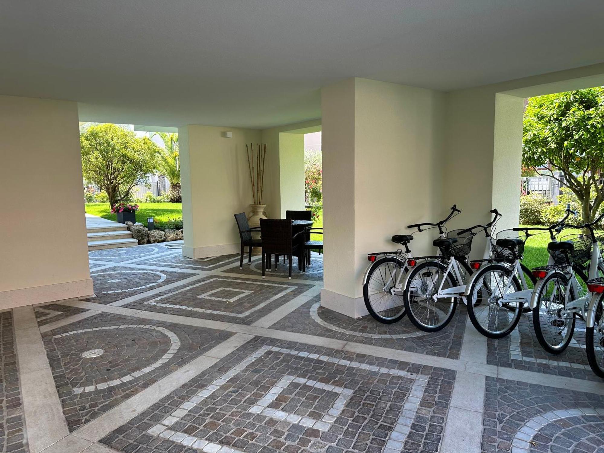 Residence Villa Dalila - Appartamento Dalila Рива-дель-Гарда Экстерьер фото
