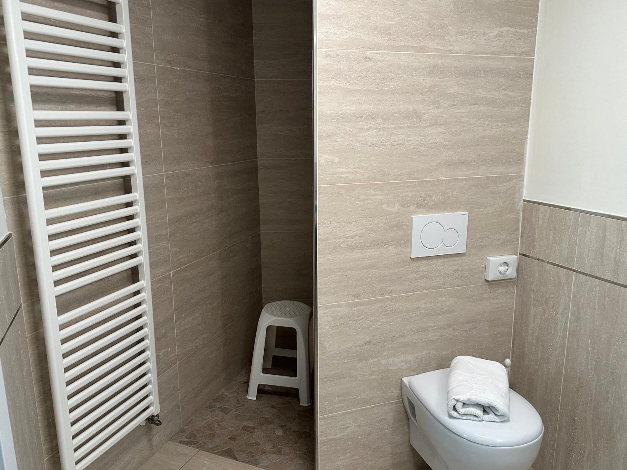 Residence Villa Dalila - Appartamento Dalila Рива-дель-Гарда Экстерьер фото
